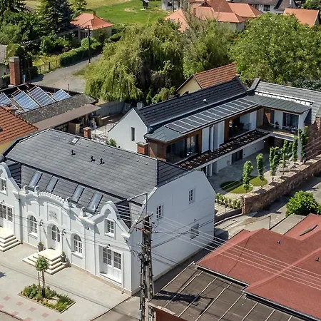 Fulop Panzio Vendégház Révfülöp