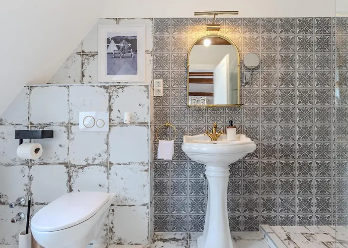 Fulop Panzio בית הארחה 3*