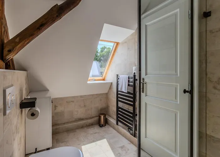 Fulop Panzio בית הארחה 3*