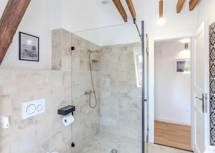 Fulop Panzio בית הארחה