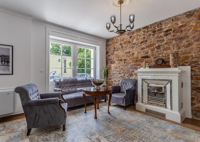 Fulop Panzio בית הארחה 3*