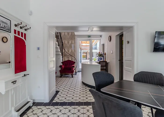 Fulop Panzio Gasthof 3*